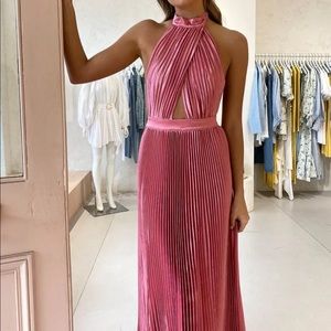 L’Idee Renaissance Gown in dusty pink (coco&Lola)